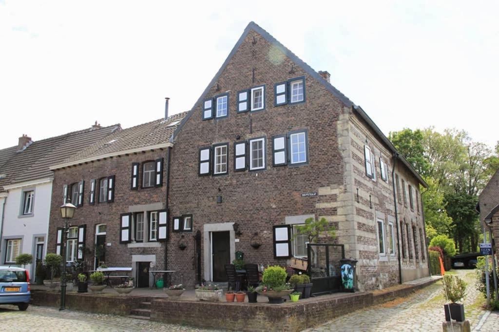 Authentic Stays - 6P-Maisonette Eijsden Exteriér fotografie